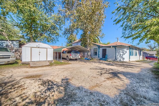 211 Blanco Rd, San Antonio, TX 78212