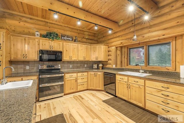 849 Hidden Estates Lane, St Anthony, ID 83445