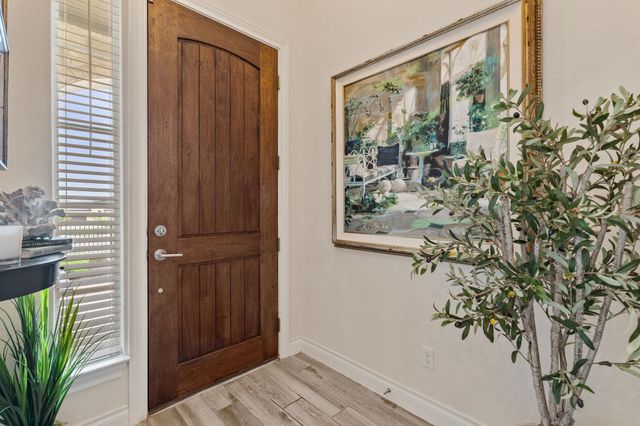 132 Rivalto DR, Horseshoe Bay, TX 78657