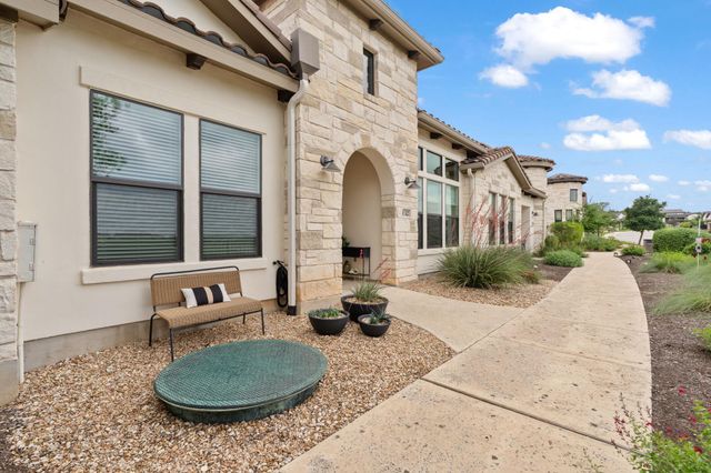 132 Rivalto DR, Horseshoe Bay, TX 78657