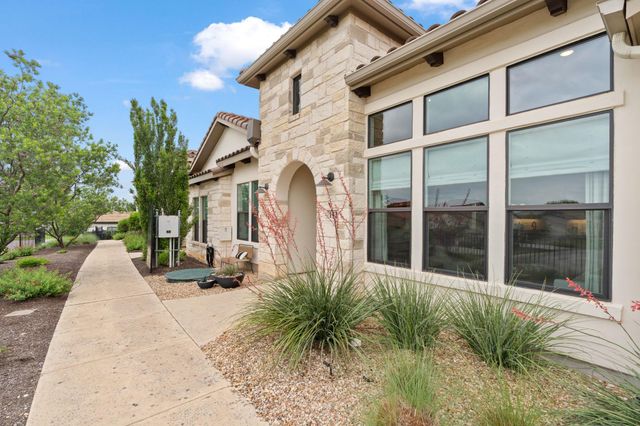 132 Rivalto DR, Horseshoe Bay, TX 78657