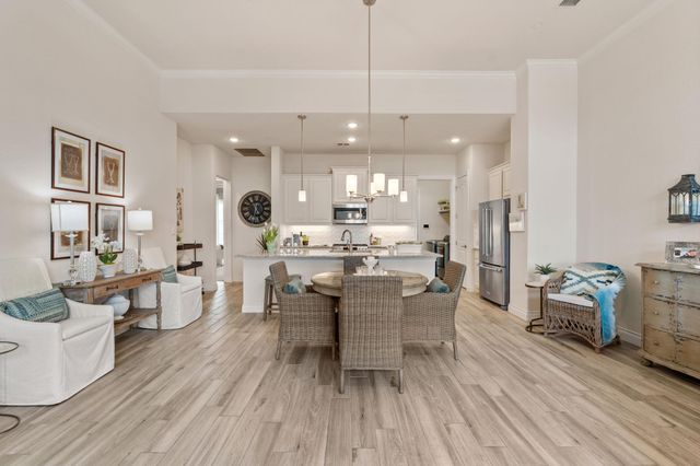 132 Rivalto DR, Horseshoe Bay, TX 78657