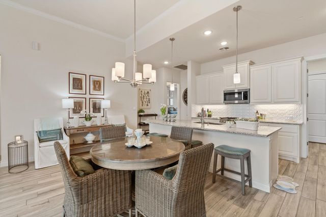 132 Rivalto DR, Horseshoe Bay, TX 78657