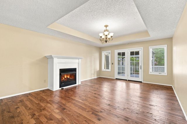 1255 E Lafayette Court, Springfield, MO 65804