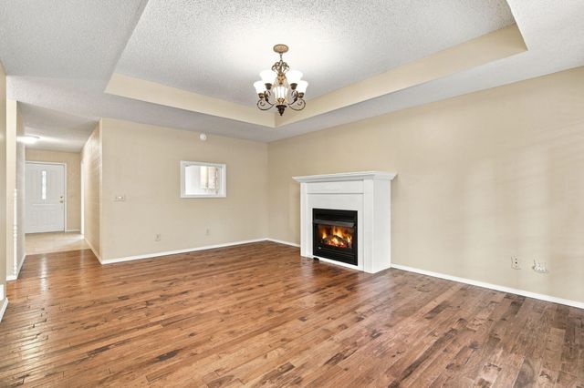 1255 E Lafayette Court, Springfield, MO 65804