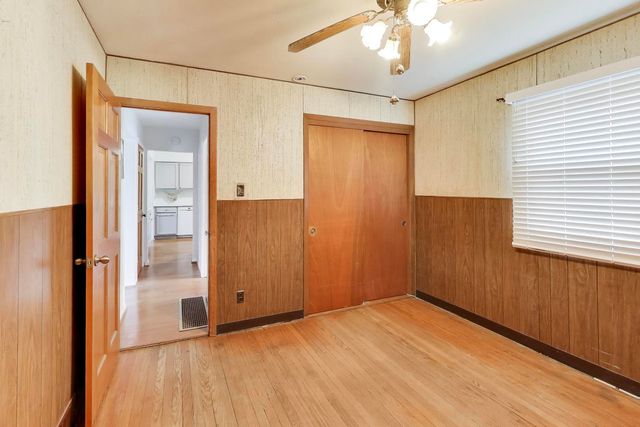 1607 W Plainfield Road, La Grange Highlands, IL 60525