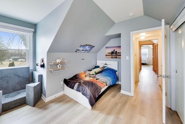 1607 W Plainfield Road, La Grange Highlands, IL 60525