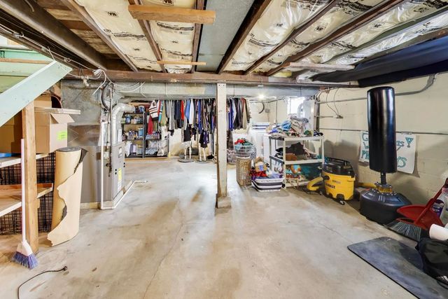 1607 W Plainfield Road, La Grange Highlands, IL 60525