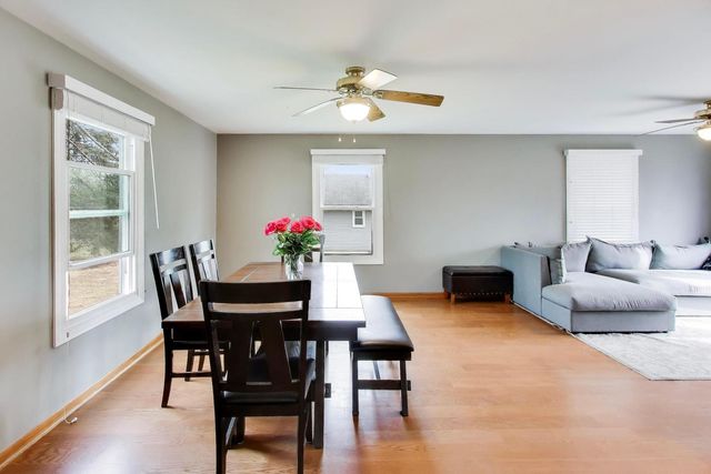 1607 W Plainfield Road, La Grange Highlands, IL 60525