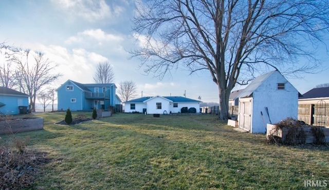 4099 S 700 E Road, Laotto, IN 46763