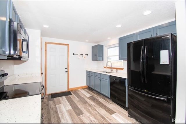 4099 S 700 E Road, Laotto, IN 46763