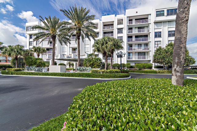 2860 S Ocean Boulevard 106, Palm Beach, FL 33480