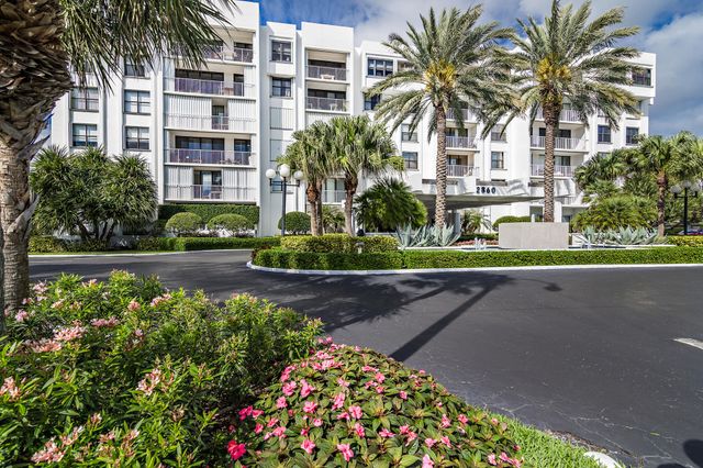 2860 S Ocean Boulevard 106, Palm Beach, FL 33480