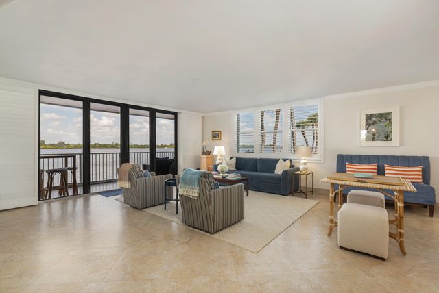 2860 S Ocean Boulevard 106, Palm Beach, FL 33480