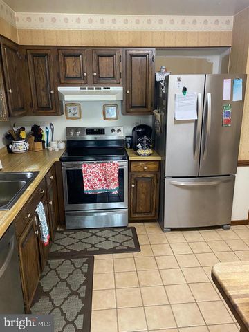26 TENNESSEE AVE, Pasadena, MD 21122