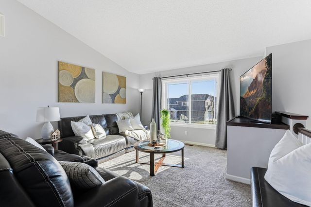 705 4th Street S, Buffalo, MN 55313