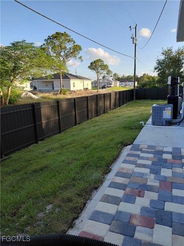 3315 12TH ST W, Lehigh Acres, FL 33971