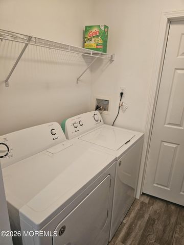68 Alex Court, Hazlet, NJ 07730