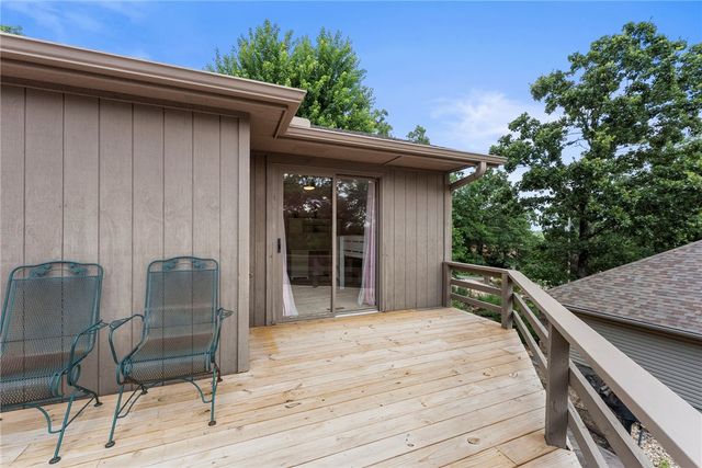 14 Waterside Lane, Bella Vista, AR 72715