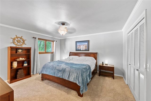 14 Waterside Lane, Bella Vista, AR 72715