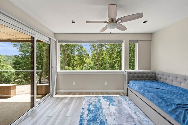 14 Waterside Lane, Bella Vista, AR 72715