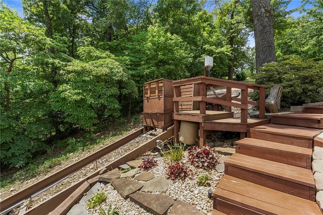 14 Waterside Lane, Bella Vista, AR 72715