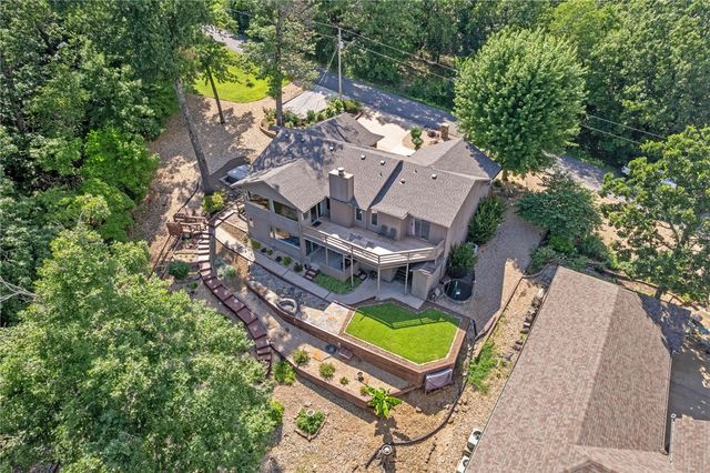 14 Waterside Lane, Bella Vista, AR 72715