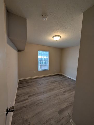 1126 E Princeton Avenue, Fresno, CA 93704