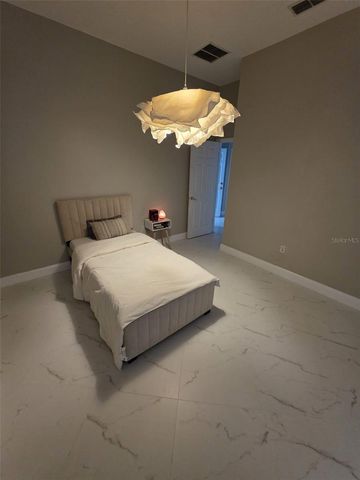 5130 CHELWYN COURT, Orlando, FL 32837