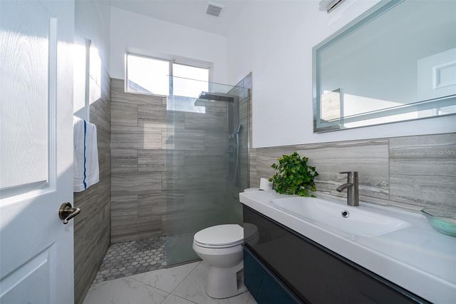 5130 CHELWYN COURT, Orlando, FL 32837