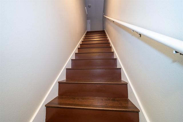 5130 CHELWYN COURT, Orlando, FL 32837