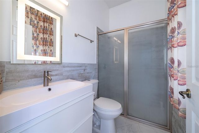 5130 CHELWYN COURT, Orlando, FL 32837