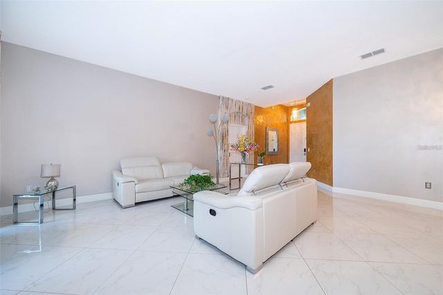 5130 CHELWYN COURT, Orlando, FL 32837