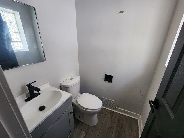 15441 E End Street, Dolton, IL 60419