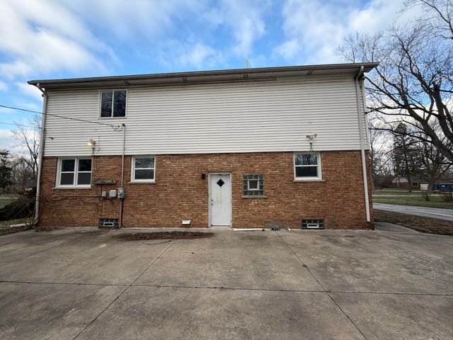 15441 E End Street, Dolton, IL 60419