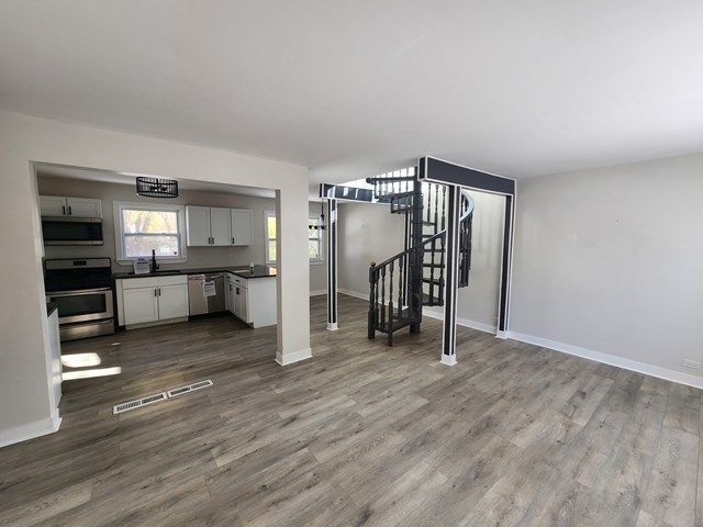 15441 E End Street, Dolton, IL 60419