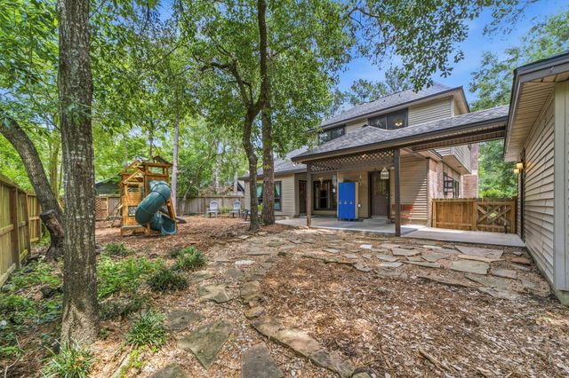 16 Gilcrest Forest Court, The Woodlands, TX 77381