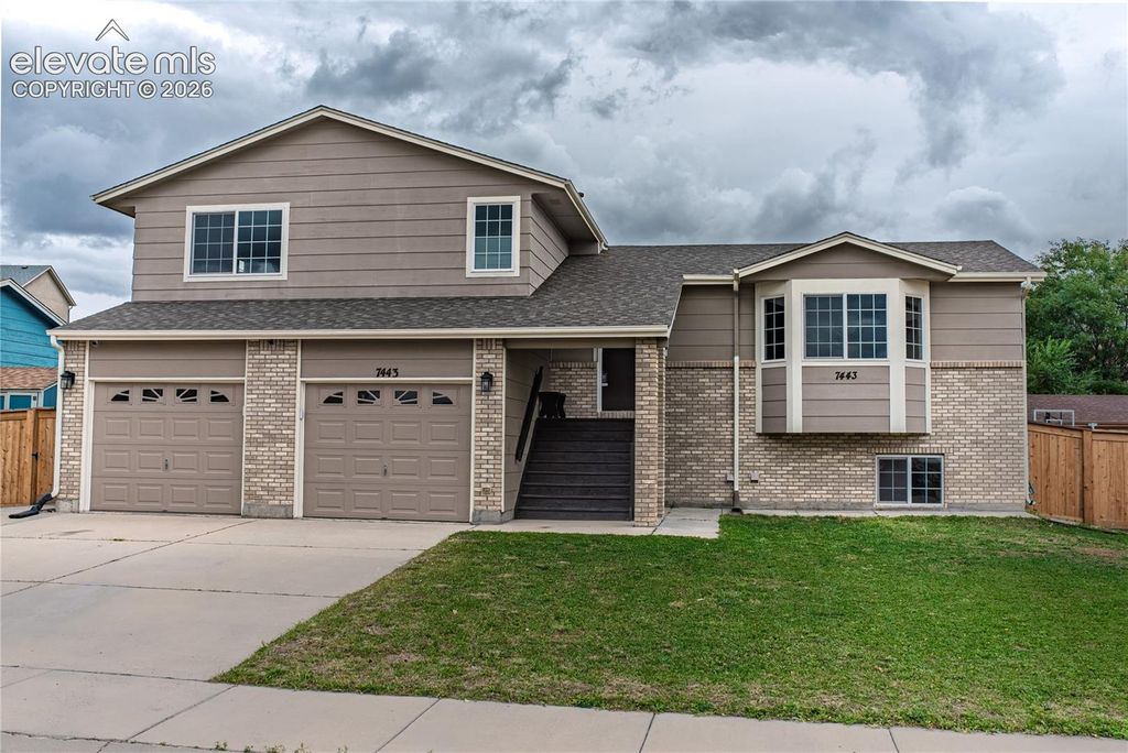7443 Waterside Drive, Colorado Springs, CO 80925