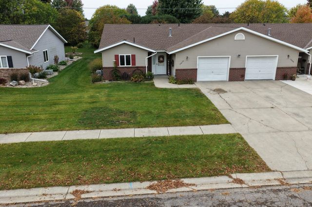 2610 9th Street SW, Willmar, MN 56201