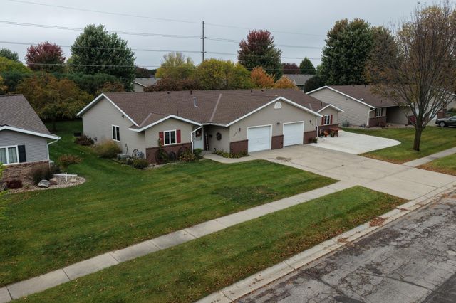 2610 9th Street SW, Willmar, MN 56201