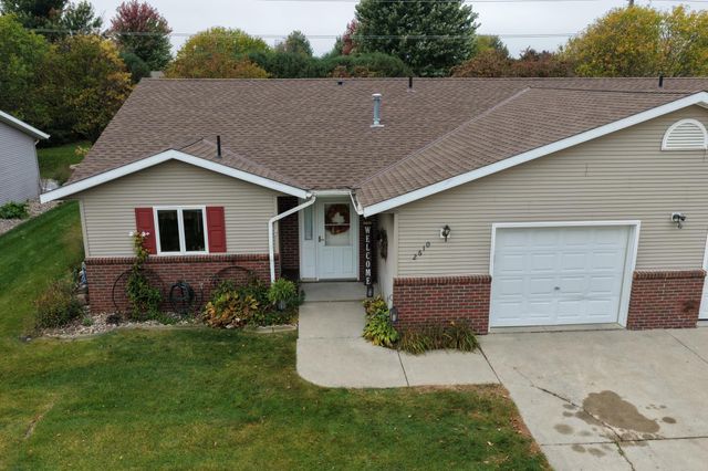 2610 9th Street SW, Willmar, MN 56201