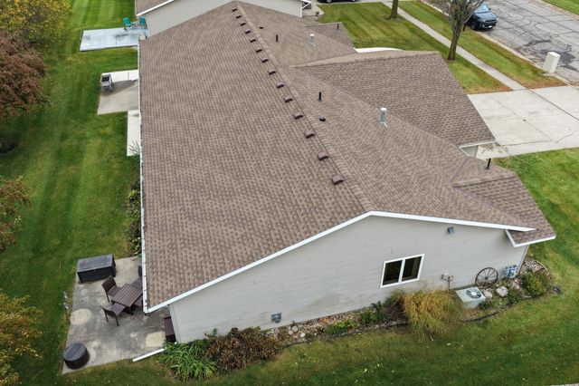 2610 9th Street SW, Willmar, MN 56201