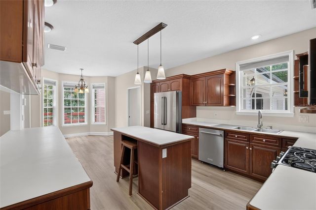 1701 COTTAGE OAKS COURT, Brandon, FL 33510
