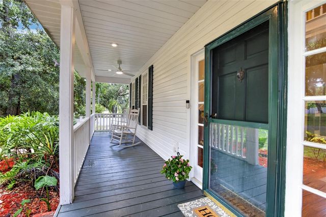 1701 COTTAGE OAKS COURT, Brandon, FL 33510
