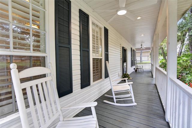 1701 COTTAGE OAKS COURT, Brandon, FL 33510