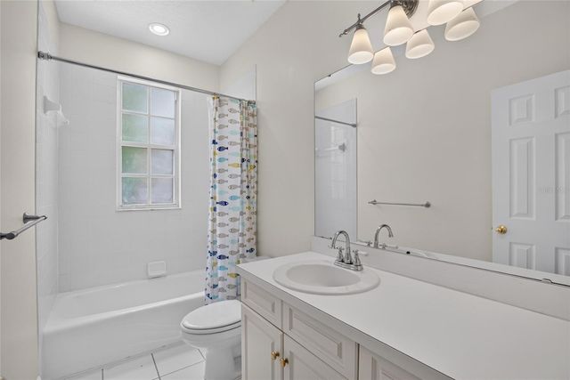1701 COTTAGE OAKS COURT, Brandon, FL 33510
