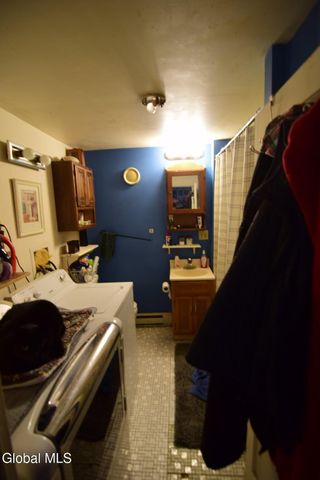 460 Cold Spring Road, Stillwater, NY 12866