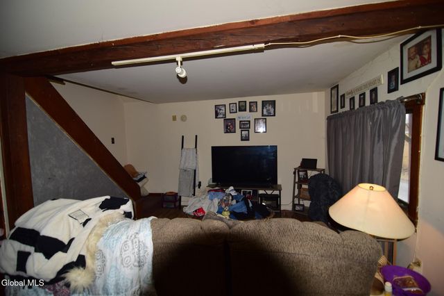 460 Cold Spring Road, Stillwater, NY 12866