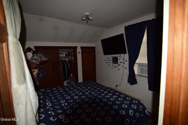 460 Cold Spring Road, Stillwater, NY 12866