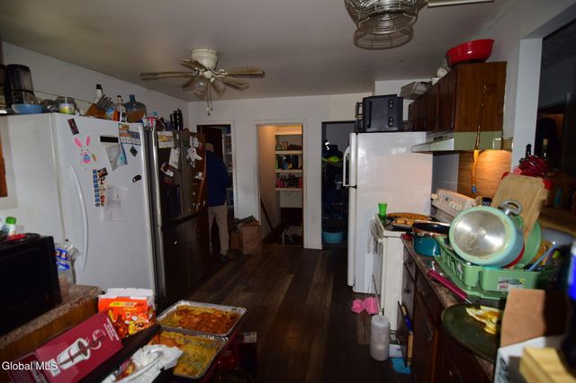 460 Cold Spring Road, Stillwater, NY 12866